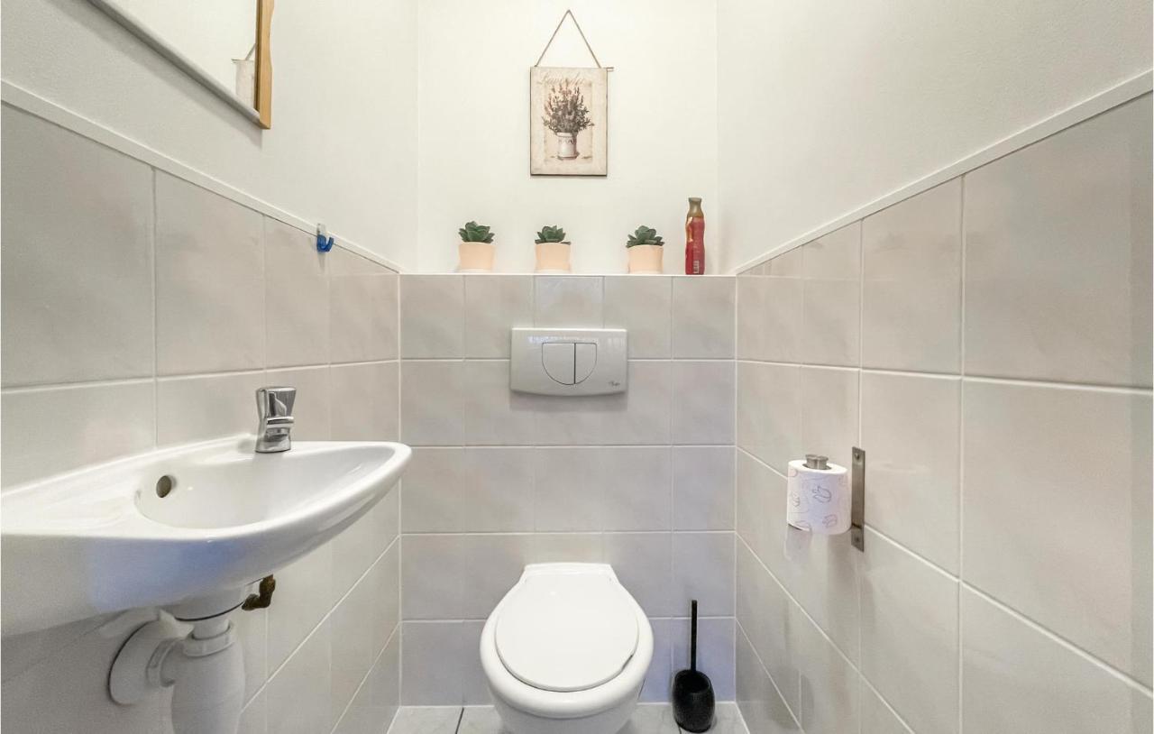 Awesome Home In Emst With Kitchen Dış mekan fotoğraf